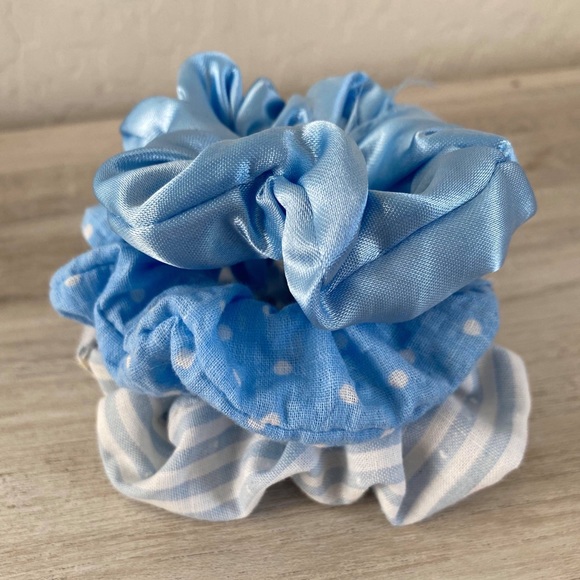 Scrunchie set - Picture 3 of 3